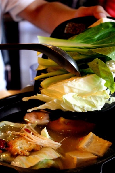 鑽木取火日式燒肉(新莊泰林店):【美食。新北】中秋過了,也要繼續吃烤肉 ❤鑽木取火❤