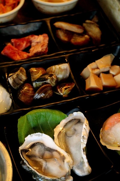 鑽木取火日式燒肉(新莊泰林店):【美食。新北】中秋過了,也要繼續吃烤肉 ❤鑽木取火❤