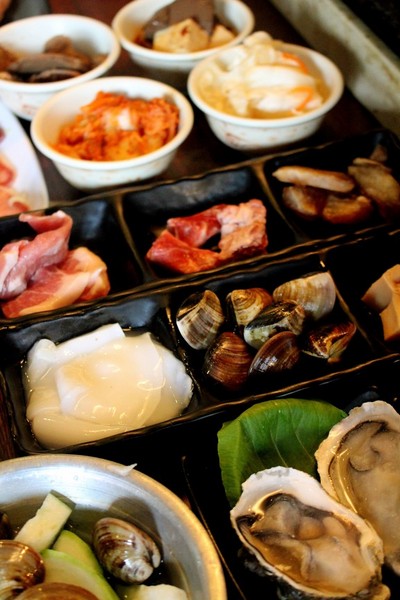 鑽木取火日式燒肉(新莊泰林店):【美食。新北】中秋過了,也要繼續吃烤肉 ❤鑽木取火❤