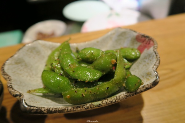 顛 居酒屋(石牌店)：台北 捷運石牌站 顛居酒屋~從來沒讓人失望的超好吃牛肋條