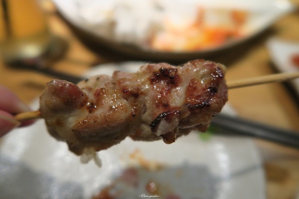 顛 居酒屋(石牌店)：台北 捷運石牌站 顛居酒屋~從來沒讓人失望的超好吃牛肋條