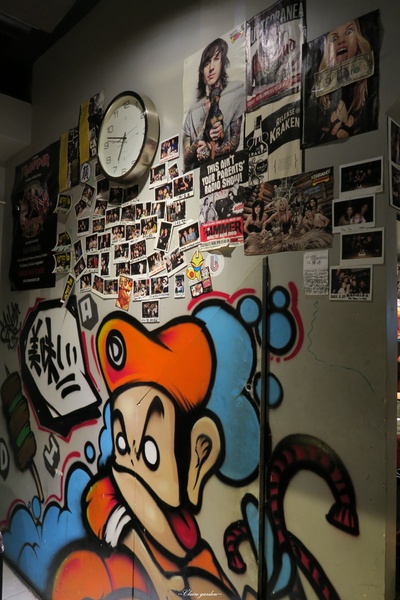 顛 居酒屋(石牌店)：台北 捷運石牌站 顛居酒屋~從來沒讓人失望的超好吃牛肋條