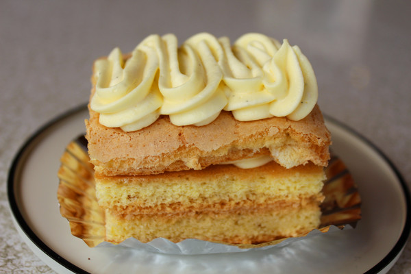 Kadoya喫茶店：[台南]小巷內的人氣甜點店 Kadoya喫茶店