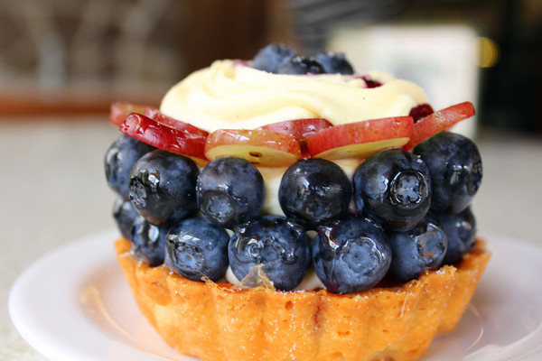 Kadoya喫茶店：[台南]小巷內的人氣甜點店 Kadoya喫茶店