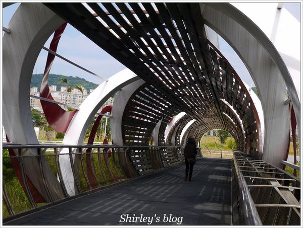 三鶯龍窯橋:鶯歌‧三鶯桃花源