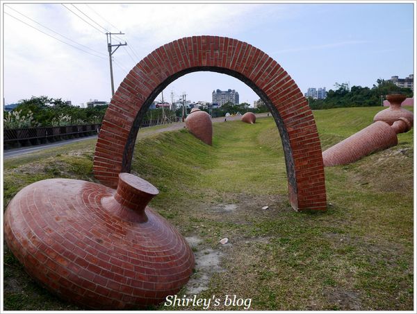 三鶯龍窯橋:鶯歌‧三鶯桃花源