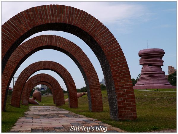 三鶯龍窯橋:鶯歌‧三鶯桃花源