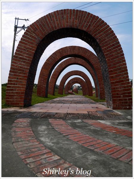 三鶯龍窯橋:鶯歌‧三鶯桃花源