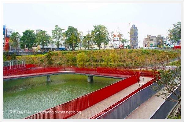 秋紅谷公園 (13).JPG