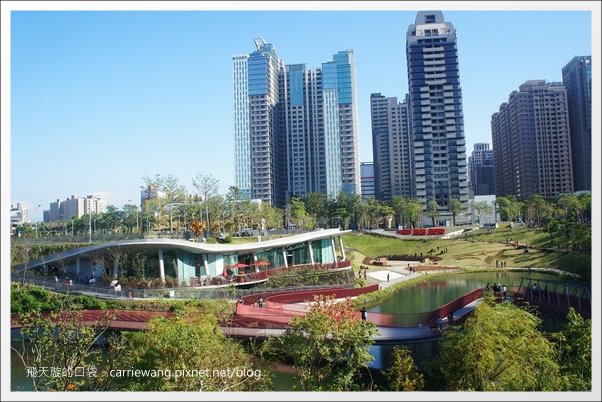 秋紅谷公園 (2).JPG