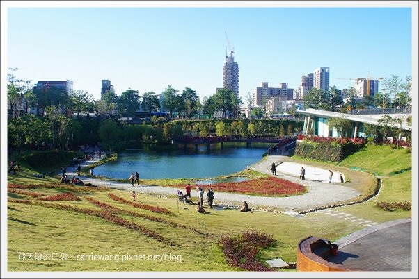 秋紅谷公園 (3).JPG