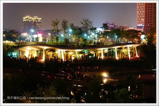 秋紅谷公園 (40).JPG