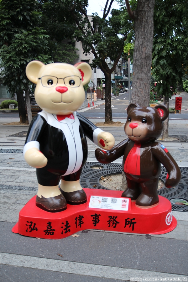 2014泰迪熊台中樂活嘉年華:2014泰迪熊樂活嘉年華✪100+2親子熊到齊❤金古錐~103.12.09更新