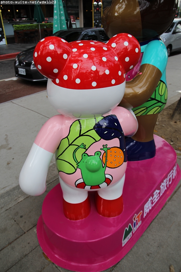 2014泰迪熊台中樂活嘉年華:2014泰迪熊樂活嘉年華✪100+2親子熊到齊❤金古錐~103.12.09更新