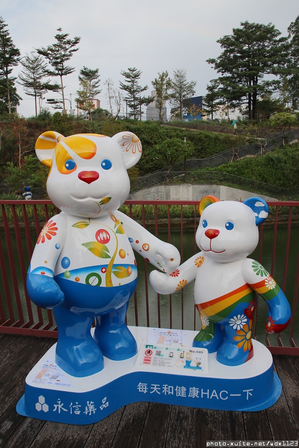 2014泰迪熊台中樂活嘉年華:2014泰迪熊樂活嘉年華✪100+2親子熊到齊❤金古錐~103.12.09更新
