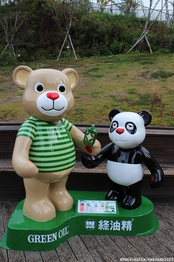 2014泰迪熊台中樂活嘉年華:2014泰迪熊樂活嘉年華✪100+2親子熊到齊❤金古錐~103.12.09更新