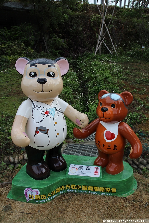 2014泰迪熊台中樂活嘉年華:2014泰迪熊樂活嘉年華✪100+2親子熊到齊❤金古錐~103.12.09更新