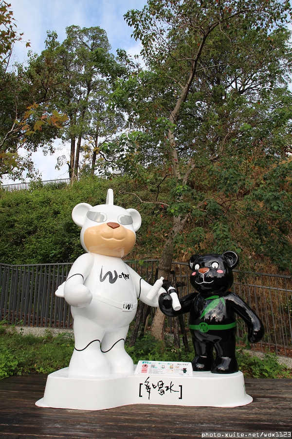 2014泰迪熊台中樂活嘉年華:2014泰迪熊樂活嘉年華✪100+2親子熊到齊❤金古錐~103.12.09更新