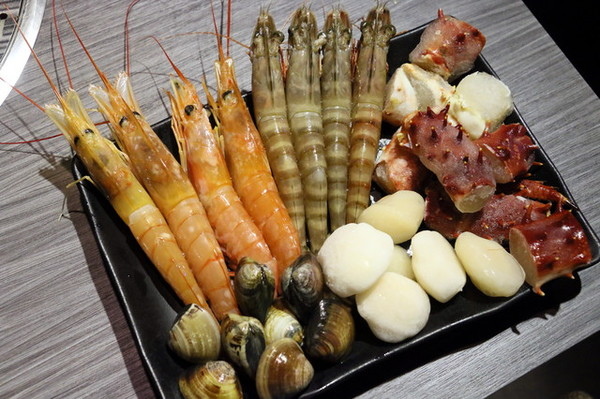 好客酒吧燒烤吃到飽 (22)