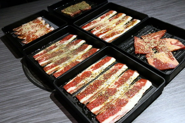 好客酒吧燒烤吃到飽 (16)