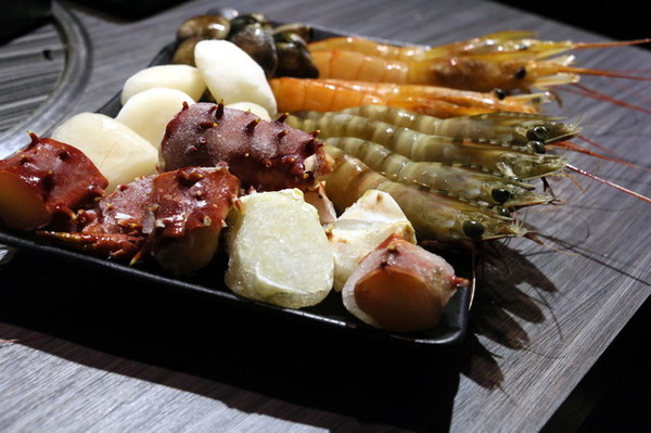 好客酒吧燒烤吃到飽 (23)