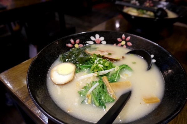 滿來溫泉拉麵：[新北投] 滿來溫泉拉麵：台日混搭懷舊風，CP值不錯