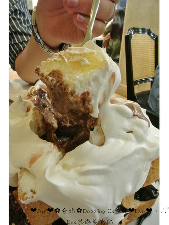 Dazzling Cafe Sunshine(3店):【食記】oO。台北 Dazzling Cafe Sunshine 白鬼鬼蜜糖吐司之不給蜜糖就搗蛋~。o○。