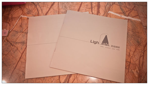 路燈咖啡 Light cafe:【食記】 台北 路燈咖啡_線條優美的公館微型咖啡廳