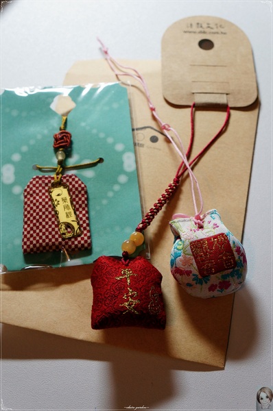 農禪寺：台北 北投 農禪寺~清心.簡單.壯麗金剛經牆