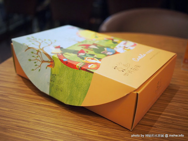 四月南風：【食記】【景點】台中西屯-四月南風伴手禮-長崎蛋糕 Castela 卡斯提拉@秋紅谷 : Let’s run away! 台中一日遊~秋紅谷景觀公園