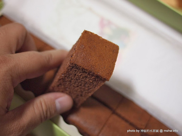 四月南風：【食記】【景點】台中西屯-四月南風伴手禮-長崎蛋糕 Castela 卡斯提拉@秋紅谷 : Let’s run away! 台中一日遊~秋紅谷景觀公園