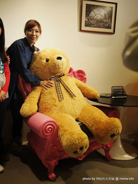 四月南風：【食記】【景點】台中西屯-四月南風伴手禮-長崎蛋糕 Castela 卡斯提拉@秋紅谷 : Let’s run away! 台中一日遊~秋紅谷景觀公園