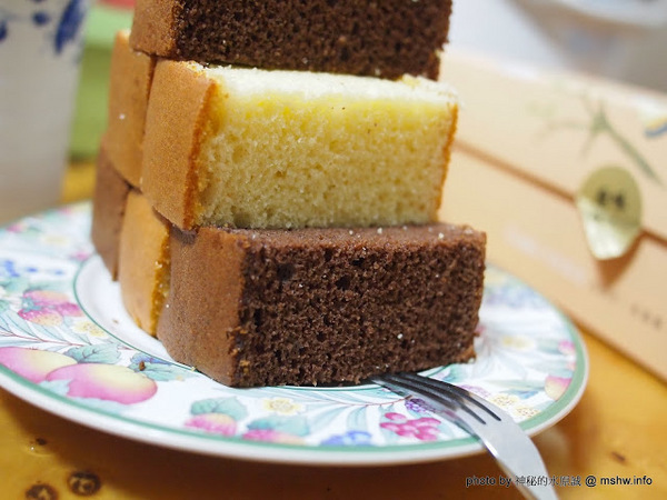 四月南風：【食記】【景點】台中西屯-四月南風伴手禮-長崎蛋糕 Castela 卡斯提拉@秋紅谷 : Let’s run away! 台中一日遊~秋紅谷景觀公園