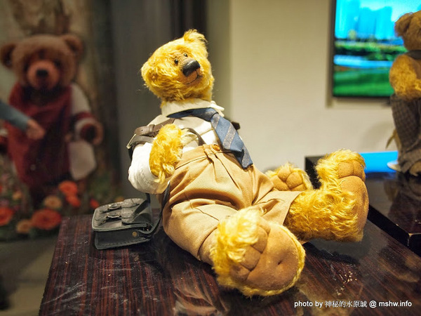 四月南風：【食記】【景點】台中西屯-四月南風伴手禮-長崎蛋糕 Castela 卡斯提拉@秋紅谷 : Let’s run away! 台中一日遊~秋紅谷景觀公園