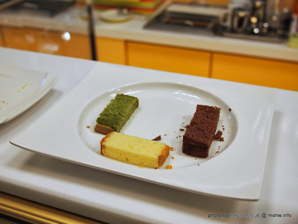 四月南風：【食記】【景點】台中西屯-四月南風伴手禮-長崎蛋糕 Castela 卡斯提拉@秋紅谷 : Let’s run away! 台中一日遊~秋紅谷景觀公園