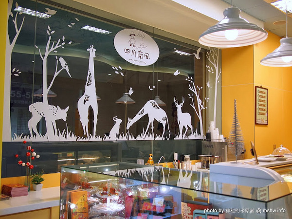 四月南風：【食記】【景點】台中西屯-四月南風伴手禮-長崎蛋糕 Castela 卡斯提拉@秋紅谷 : Let’s run away! 台中一日遊~秋紅谷景觀公園