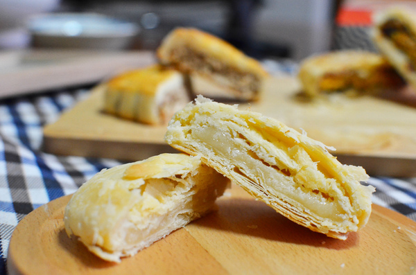 四月南風：『台中||西屯』連包裝都想收藏起來！-四月南風 中秋禮盒 “愛評體驗團”