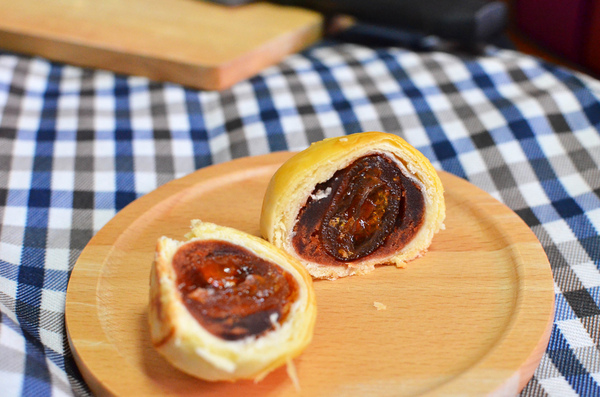 四月南風：『台中||西屯』連包裝都想收藏起來！-四月南風 中秋禮盒 “愛評體驗團”