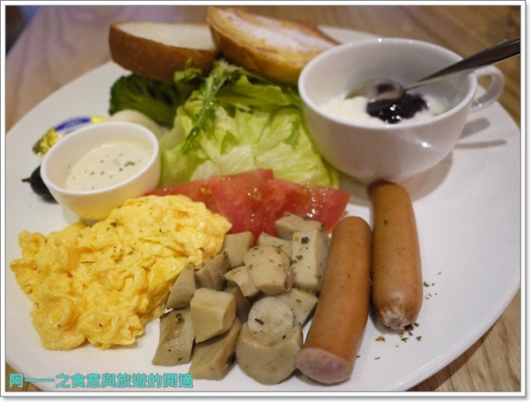 佐曼咖啡館:捷運中山站 佐曼咖啡館 法式歐蕾吐司/早午餐