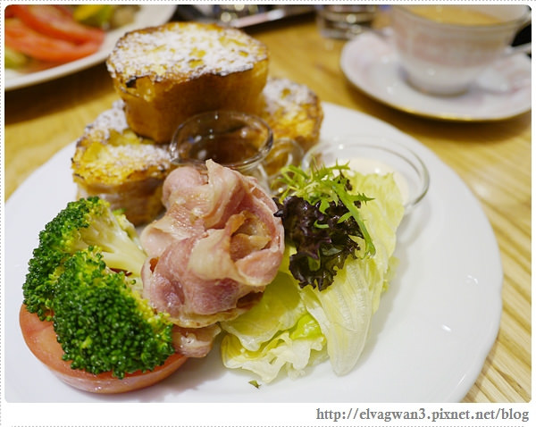台北-捷運中山站-佐曼咖啡-Jumane Cafe-早午餐-Brunch-人氣店-排隊店-巷弄美食-法式歐蕾吐司-海洋挪威-燻鮭魚-41-315-1