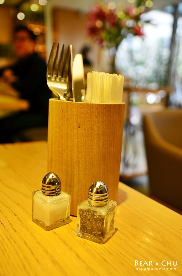 佐曼咖啡館:【台北中山區】中山捷運站附近Jumane Cafe' 佐曼咖啡館‧推薦法式歐蕾吐司與早午餐都美味