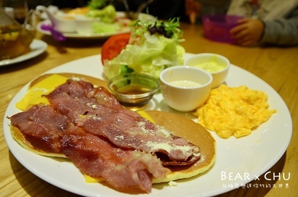 佐曼咖啡館:【台北中山區】中山捷運站附近Jumane Cafe' 佐曼咖啡館‧推薦法式歐蕾吐司與早午餐都美味