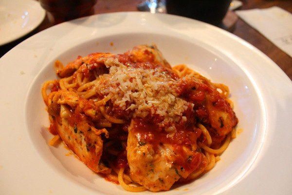 AL CICCHETTO 義麵坊小酒館：[台北]華山園區內的人氣餐廳  AL CICCHETTO 義麵坊小酒館