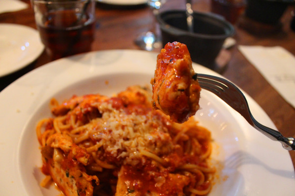 AL CICCHETTO 義麵坊小酒館：[台北]華山園區內的人氣餐廳  AL CICCHETTO 義麵坊小酒館