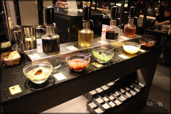 好客-音樂料理-現場LIVE演唱(市府店)：【口碑券09】市府捷運站一號出口「好客-音樂料理 (市府店)」