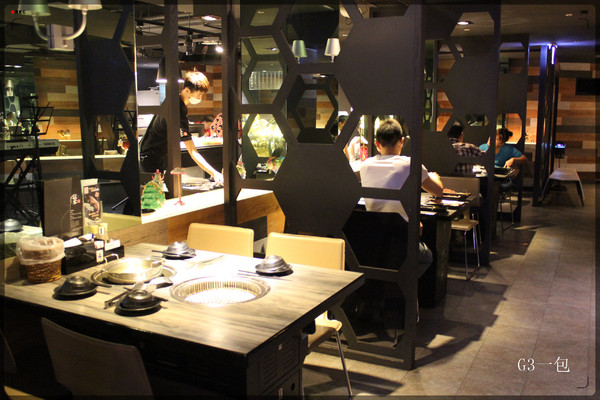 好客-音樂料理-現場LIVE演唱(市府店)：【口碑券09】市府捷運站一號出口「好客-音樂料理 (市府店)」