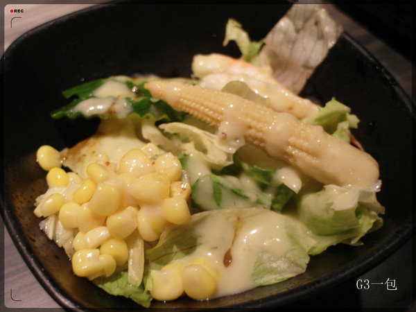 好客-音樂料理-現場LIVE演唱(市府店)：【口碑券09】市府捷運站一號出口「好客-音樂料理 (市府店)」