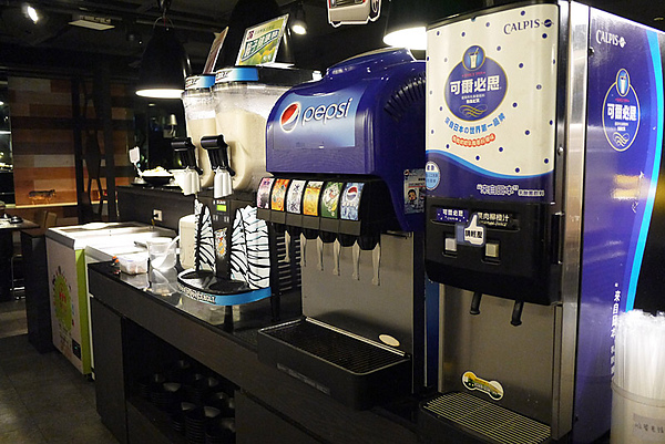 好客-音樂料理-現場LIVE演唱(市府店):帝王級的豪華料理。好客-音樂料理(巿府店)