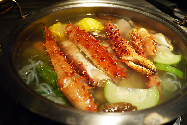 好客-音樂料理-現場LIVE演唱(市府店):帝王級的豪華料理。好客-音樂料理(巿府店)