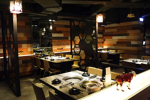 好客-音樂料理-現場LIVE演唱(市府店):帝王級的豪華料理。好客-音樂料理(巿府店)